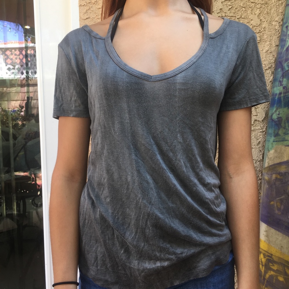 Tilly's Gray cut-out tee